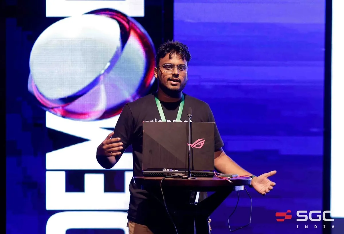 A founder pitching on stage at SGC India Demo Day 2022 in Bengaluru